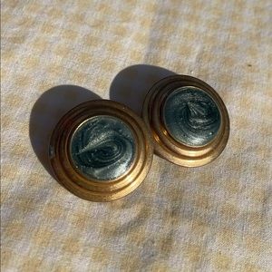 VINTAGE EARRINGS 💚